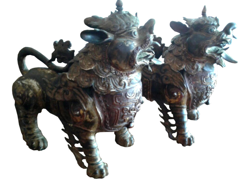 Foo Dogs copy